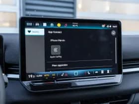 Volkswagen T-Roc thumbnail 23