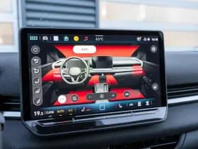Volkswagen T-Roc thumbnail 25