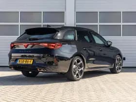 CUPRA Leon Sportstourer thumbnail 2