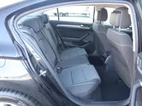 Volkswagen Passat thumbnail 15