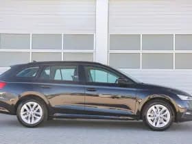 Škoda Octavia thumbnail 3