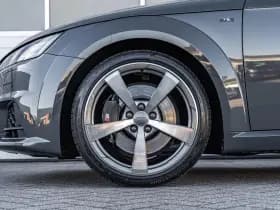 Audi TT thumbnail 16