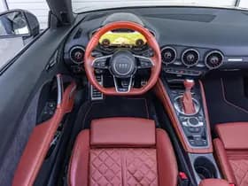 Audi TT thumbnail 59