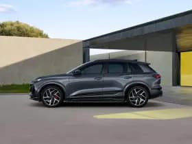 Audi Q6 e-tron thumbnail 3
