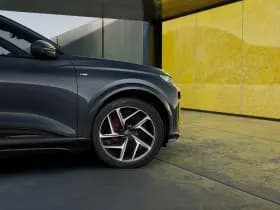 Audi Q6 e-tron thumbnail 10