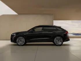 Audi Q8 thumbnail 3