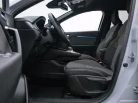 Renault Captur thumbnail 14