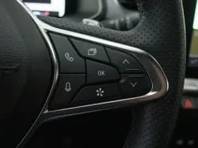 Renault Captur thumbnail 26