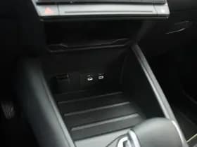 Renault Captur thumbnail 30