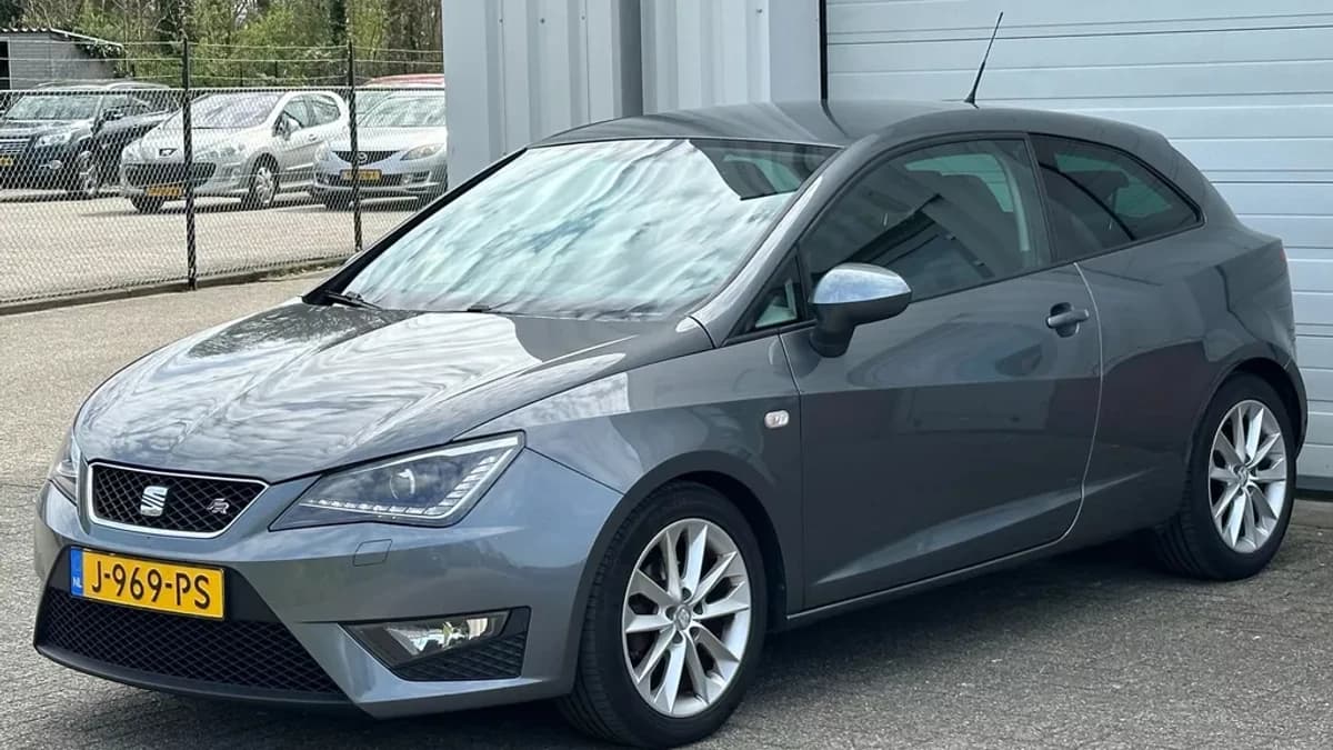 SEAT Ibiza — foto 1