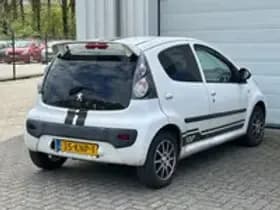 Peugeot 107 thumbnail 4