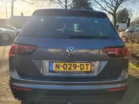 Volkswagen Tiguan thumbnail 5