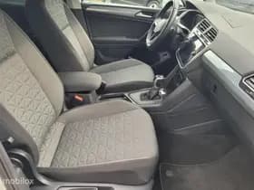 Volkswagen Tiguan thumbnail 25