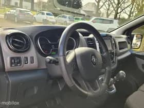 Renault Trafic thumbnail 11