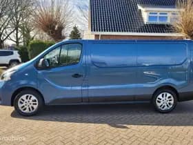 Renault Trafic thumbnail 3
