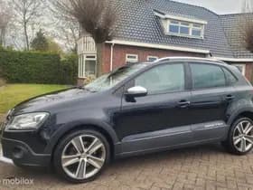 Volkswagen Polo thumbnail 1