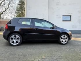 Volkswagen Golf thumbnail 6