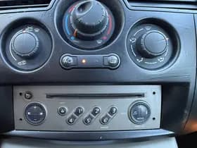 Renault Scénic thumbnail 16