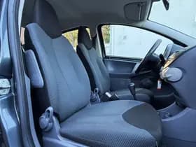 Toyota Aygo thumbnail 10