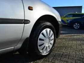 Daihatsu Charade thumbnail 7