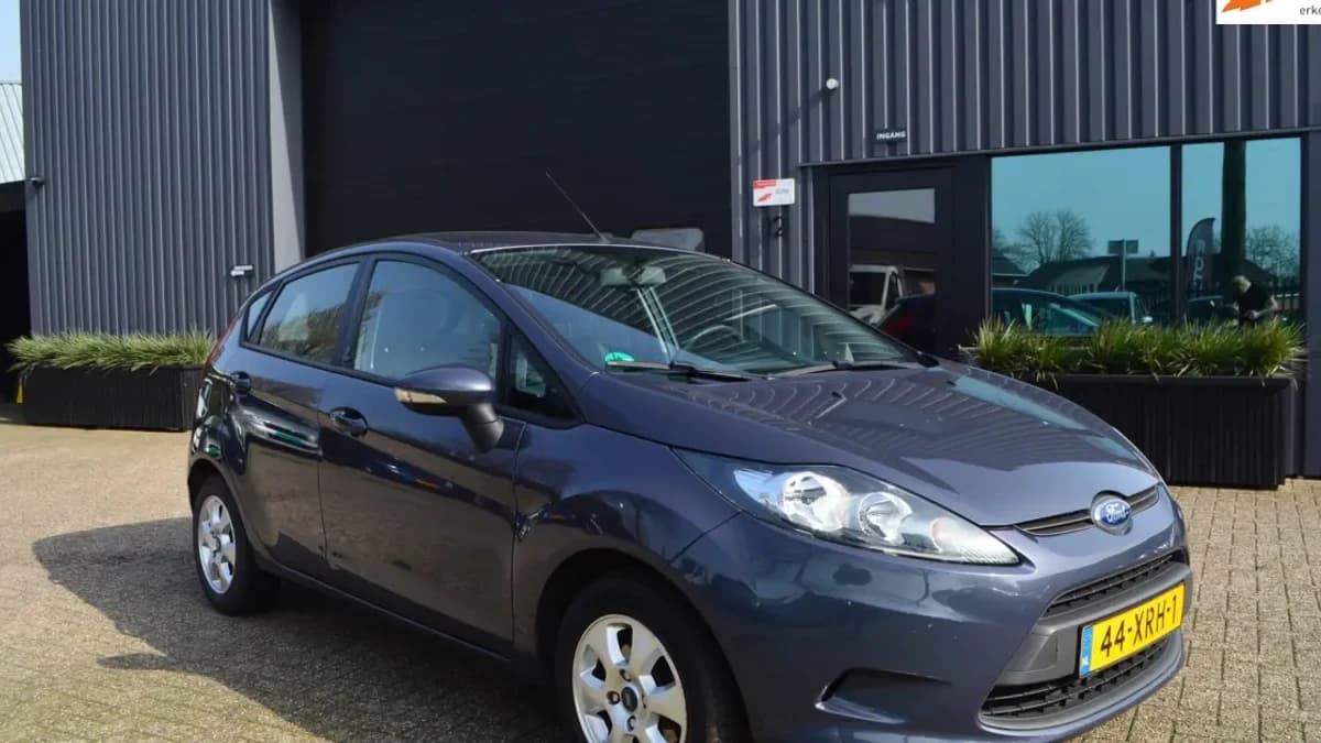 Ford Fiesta — foto 1