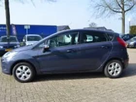 Ford Fiesta thumbnail 4