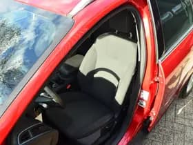 Ford Wagon thumbnail 15