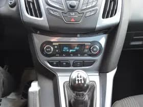 Ford Wagon thumbnail 20