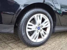 Ford Wagon thumbnail 13