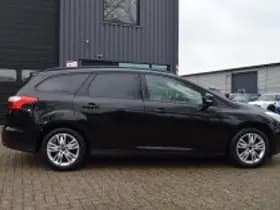 Ford Wagon thumbnail 6