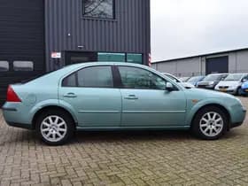 Ford Mondeo thumbnail 12