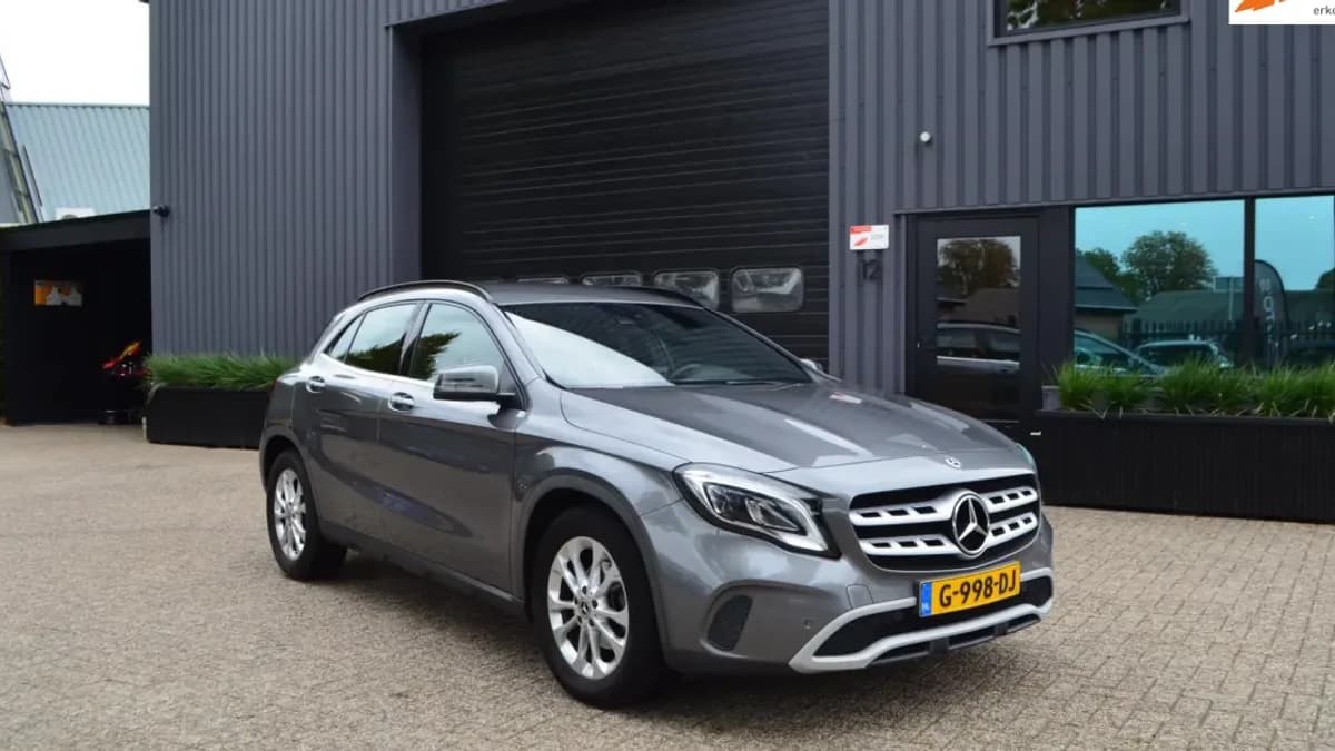 Mercedes-Benz GLA — foto 1