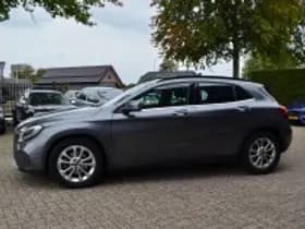 Mercedes-Benz GLA thumbnail 4