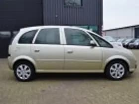 Opel Meriva thumbnail 23