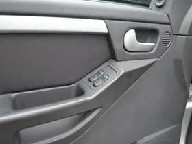 Opel Meriva thumbnail 18