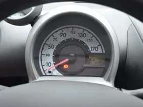 Peugeot 107 thumbnail 16