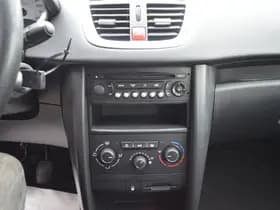 Peugeot 207 thumbnail 18