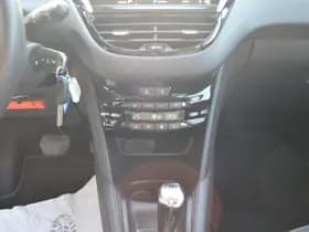 Peugeot 208 thumbnail 21