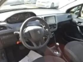 Peugeot 208 thumbnail 42