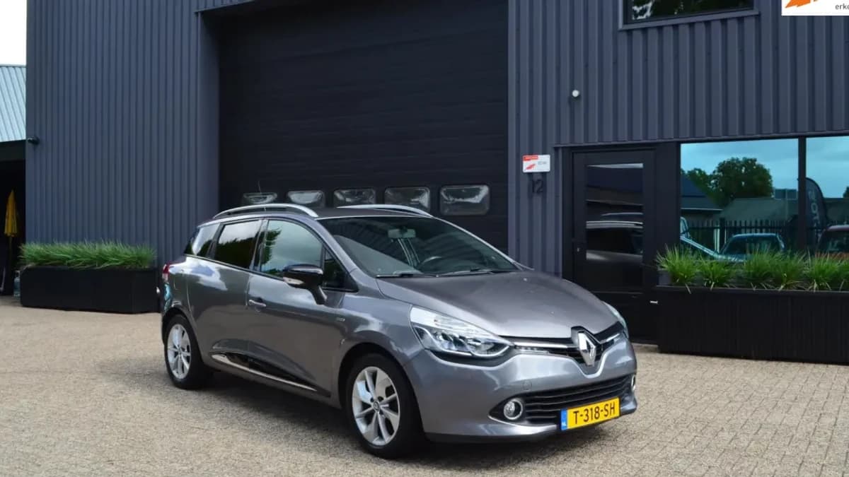 Renault Clio — foto 1