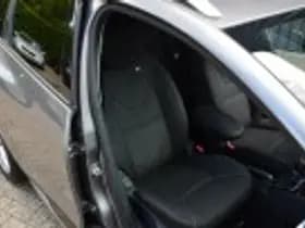 Renault Clio thumbnail 28