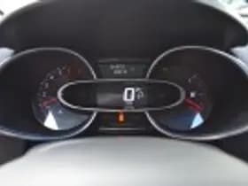 Renault Clio thumbnail 32