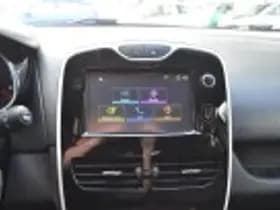 Renault Clio thumbnail 33