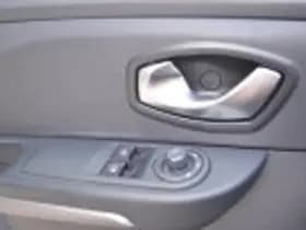 Renault Clio thumbnail 34