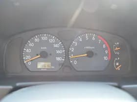 Suzuki Alto thumbnail 17