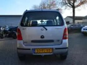 Suzuki R+ thumbnail 22