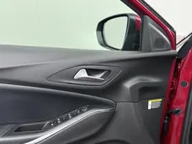 Opel Grandland X 1.6 Turbo Hybrid Business Edition thumbnail 15