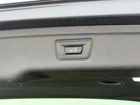 BMW 3 Serie Touring 320i thumbnail 12