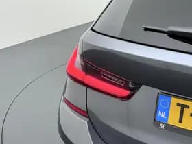 BMW 3 Serie Touring 320i thumbnail 9