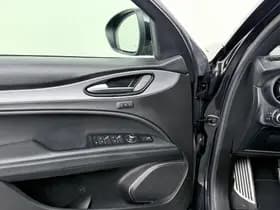 Alfa Romeo Stelvio 2.0 T AWD Super thumbnail 16